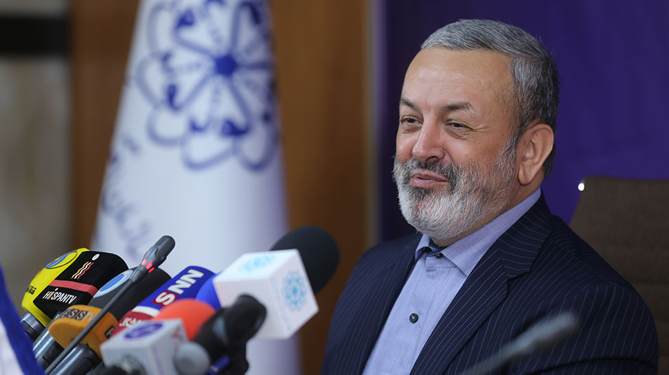 اسکندری وزیر پیشین جهاد کشاورزی: رمز موفقیت در بخش کشاورزی، کار با مردم و کشاورزان است