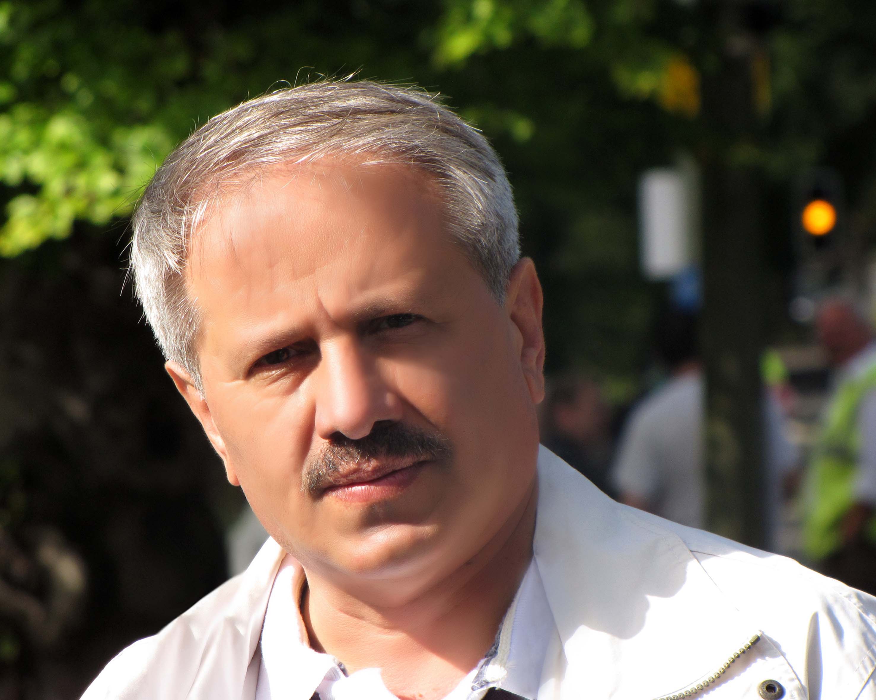 کاج پرس- منصور انصاری- کامجلات تخصصی، ناظران و شاهدان تاریخ کشاورزی کشور